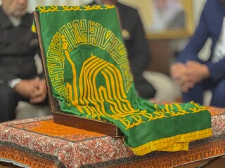 دیدار نورانی خادمان رضوی با خانواده شهید محمد ایاره؛ تجدید پیمان با خون سرخ شهدا و نام سپید امام مهربانی‌ها