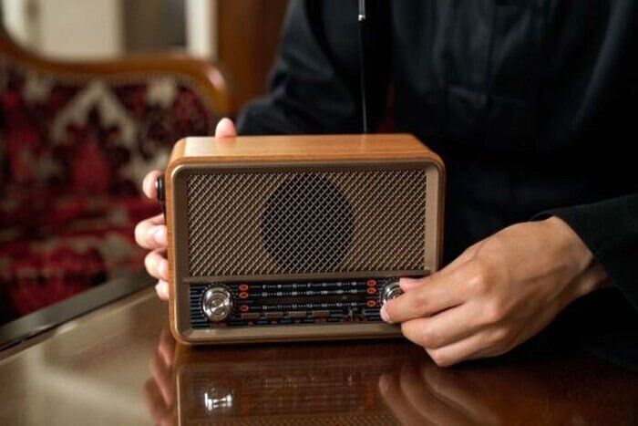 اعلام ویژه‌برنامه‌های رادیو برای روز معلم