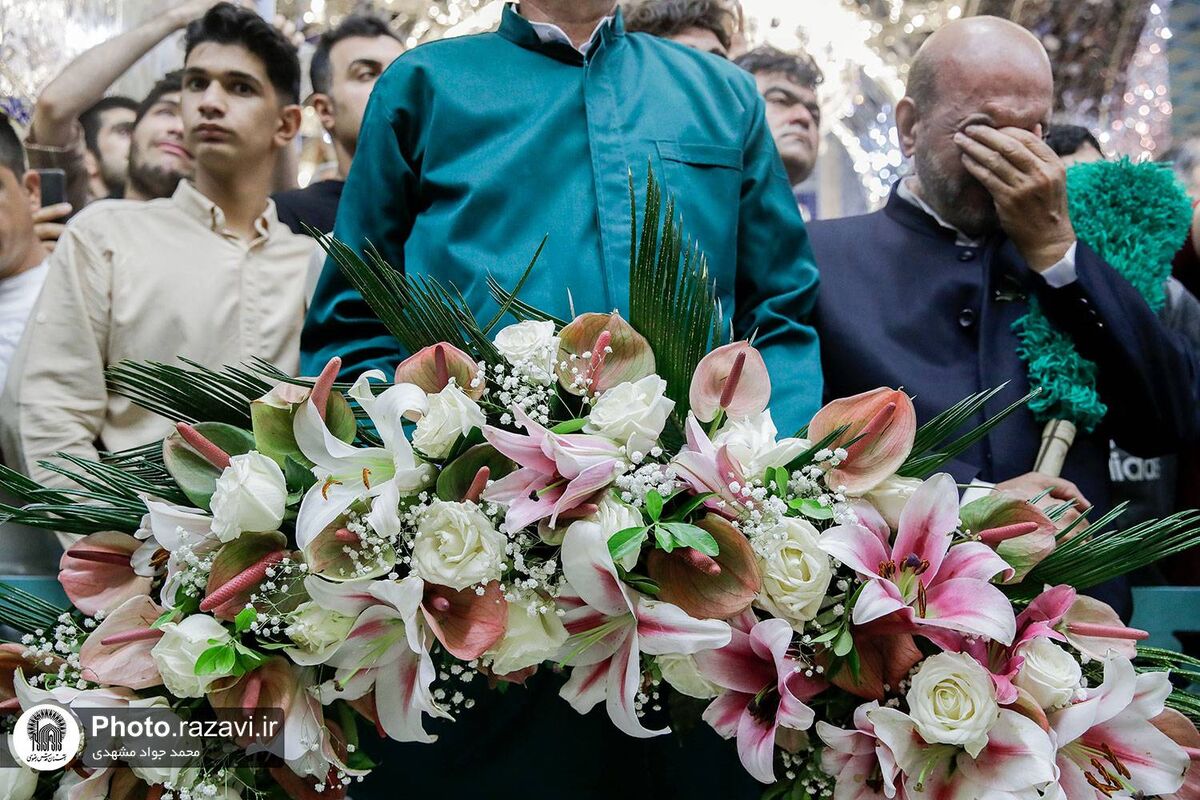 ۲۰۰ هزار بوته گل برای زیباسازی حرم مطهر رضوی در دهه کرامت