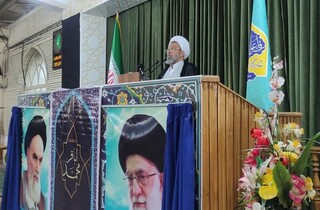 امام جمعه سبزوار: نقش معلمان در تربیت اخلاقی دانش‌آموزان بی‌بدیل است
