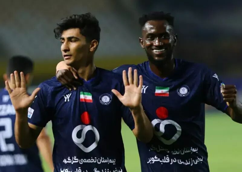 شکست غیرمنتظره شاگردان کارترون مقابل گل‌گهر؛ پایان آرزوهای سپاهان