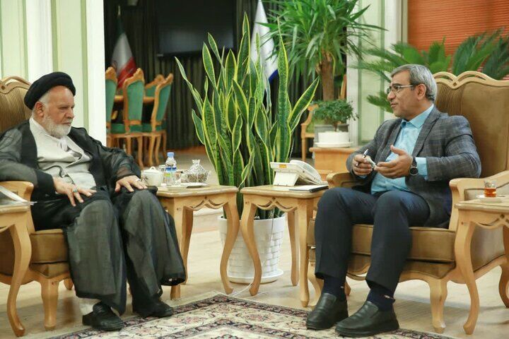 لزوم ترویج فرهنگ خدمت در ایام شهادت شهید رئیسی