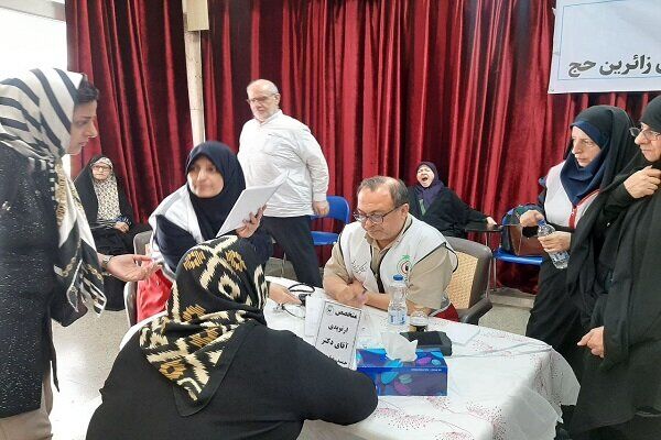 اعزام تیم راه انداز عملیات بهداشتی و درمانی هلال احمر به عربستان