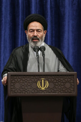 دیدار مسئولان و کارگزاران حج با رهبر انقلاب اسلامی