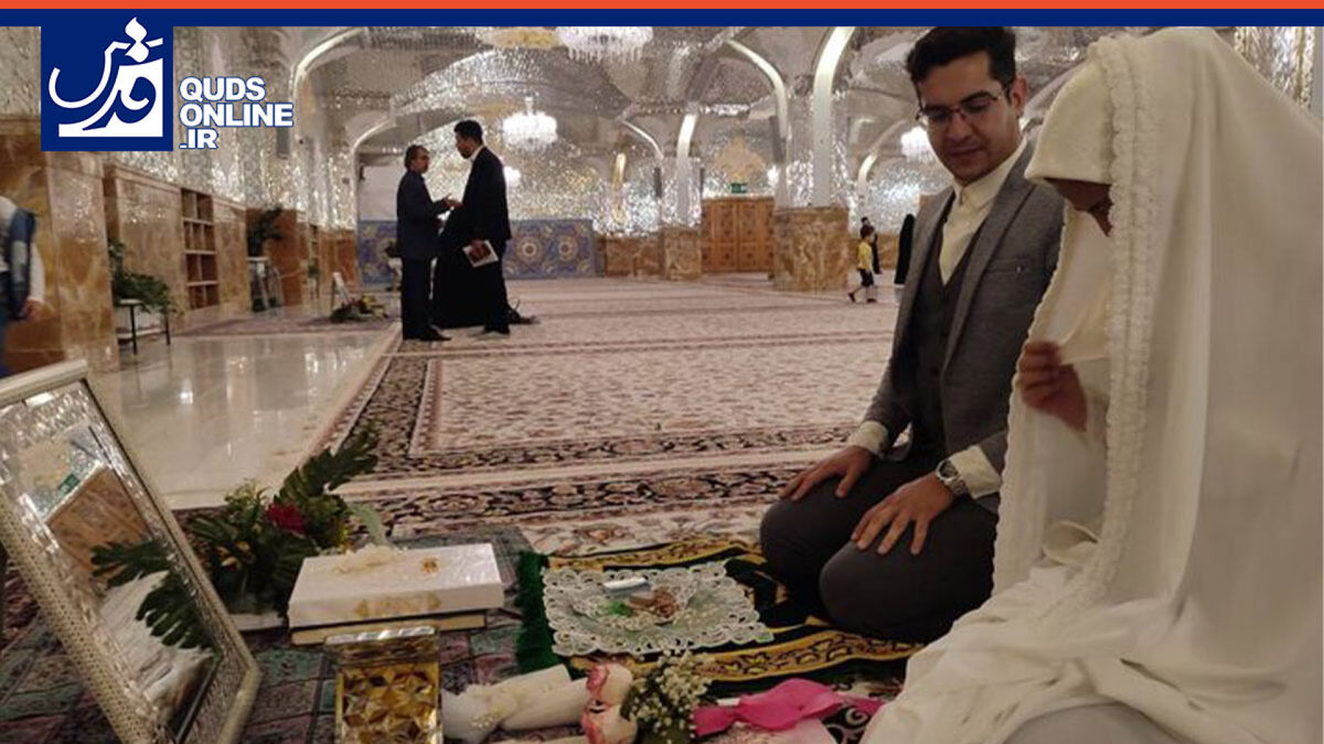 فیلم | تعویض سفره‌های عقد در رواق عقد حرم مطهر امام رضا(ع)