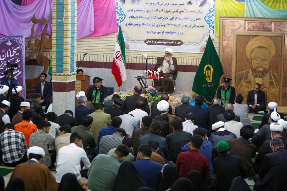 تولیت آستان قدس رضوی در جمع طلاب حوزه علمیه فریمان تاکید کرد: شهید مطهری، الگوی اخلاص، شجاعت و عملگرایی در مسیر طلبگی