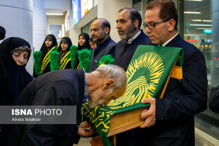 گزارش تصویری | بدرقه نخستین گروه از زائران حج ۱۴۰۴