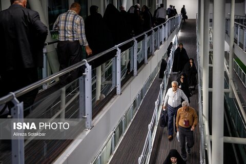 بدرقه نخستین گروه از زائران حج ۱۴۰۴