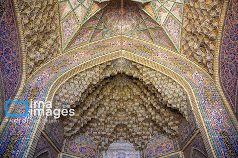 ۱۵ اردیبهشت؛ «روز شیراز»