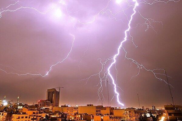 پیش‌بینی وضع هوا تا ۴ روز آینده/ تداوم رگبار و رعد و برق در این استان‌ها
