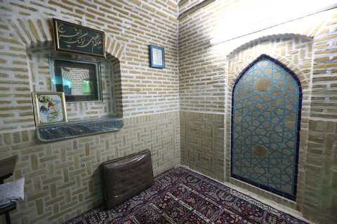 قدمگاه امام رضا(ع) در مسجد فرط یزد