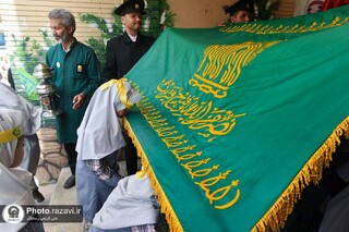 لبخند ۶ هزار دانش‌آموز مدارس مشهد مقدس در جشن میلاد امام مهربانی ها
