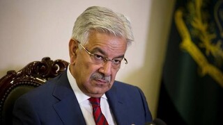 وزیر دفاع پاکستان نسبت به عواقب گسترش درگیری‌ها با هند هشدار داد