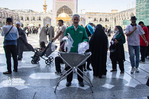 خادمان حرم