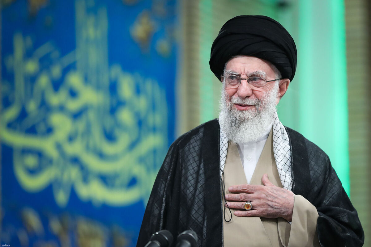 قدیمی‌ترین عکس از حضرت آیت‌الله خامنه‌ای در یک‌ونیم‌سالگی ایشان