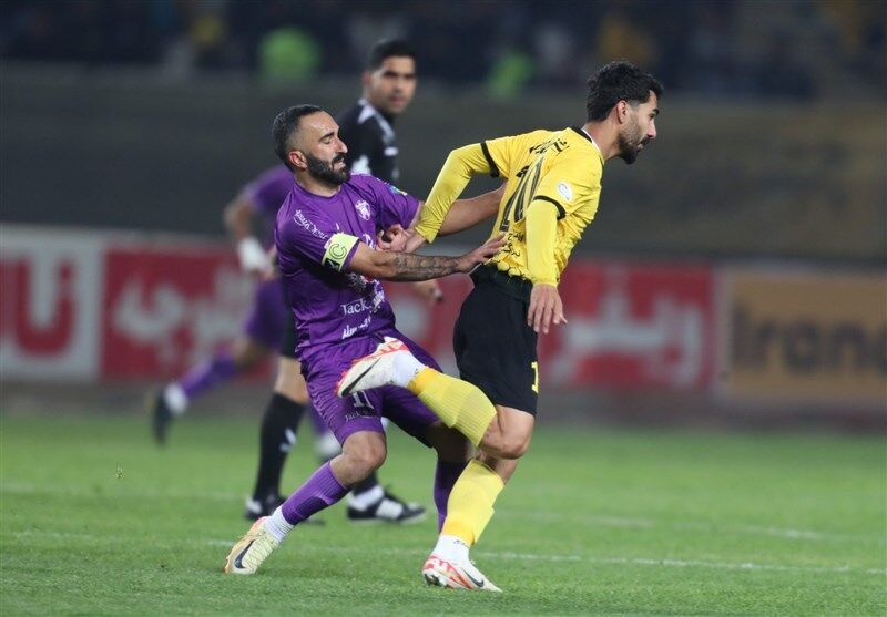 با وجود اتهام‌ها و مشت‌پرانی‌ها / فوتبال پاک معنا شد