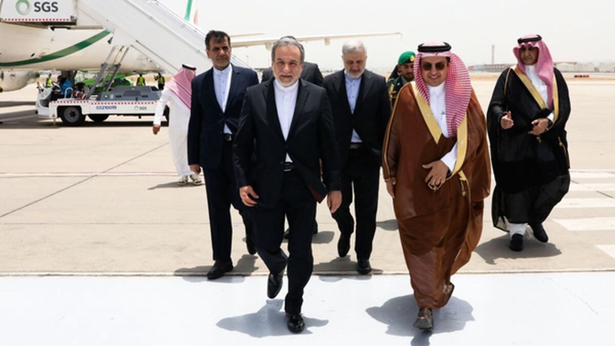 دیپلماسی هوشمند ایران، موازی با مذاکرات هسته‌ای / بررسی دلایل اهمیت سفر عراقچی به ریاض و دوحه