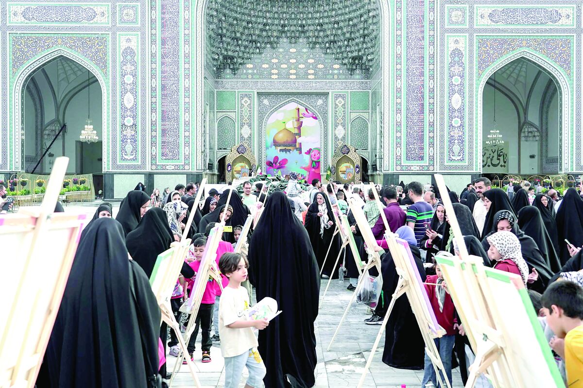 کودکانه‌ای که حرم مطهر را رنگین‌تر کرد
