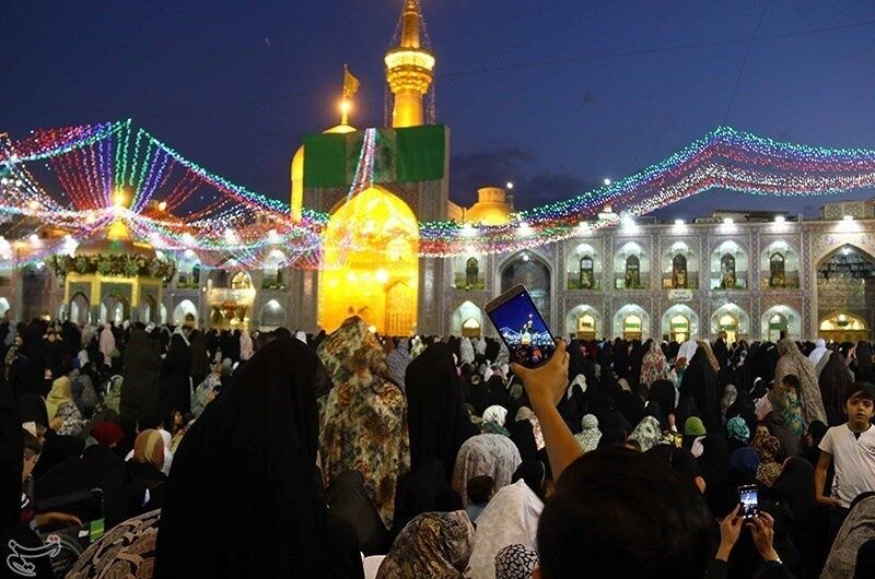 تشرف یک میلیون و ۷۰۰ هزار زائر به مشهدالرضا (ع) در دهه کرامت ۱۴۰۴