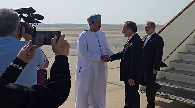 عراقچی وارد مسقط شد