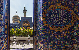 نوری که در قرآن و روایات اهل بیت(علیهم‌السلام) تجلی یافته است