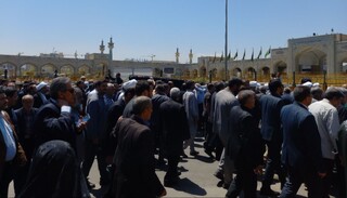 تشییع و تدفین پیکر مادر شهیدان خوراکیان برگزار شد