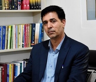 یک شاهنامه پژوه: به تدریس شاهنامه در مدارس توجه ویژه شود