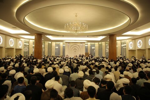 سخنرانی حضرت آیتالله العظمی جوادی آملی در دار العلم امام خویی در نجف اشرف