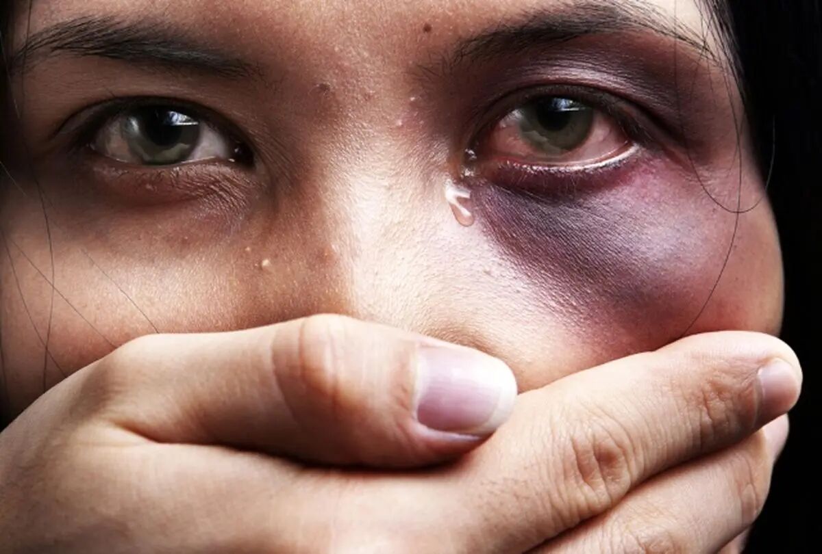 ستم‌زدگی از زنان؛ قربانی سیاست‌زدگی