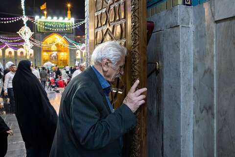 حرم شمسالشموس(ع) را به نور آراستند