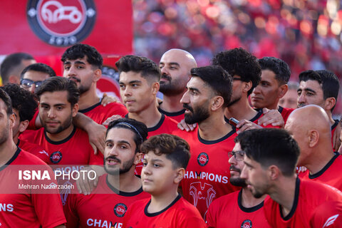 جشن قهرمانی تراکتور در تبریز