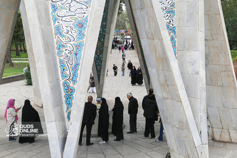۲۸ اردیبهشت، روز بزرگداشت خیام