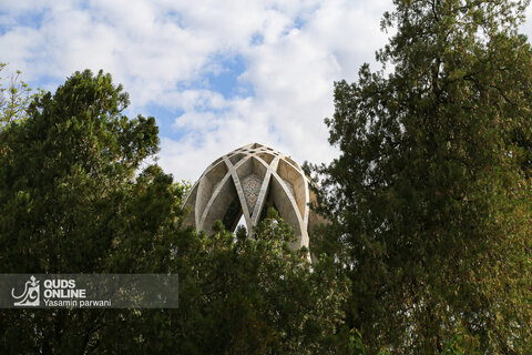 ۲۸ اردیبهشت، روز بزرگداشت خیام