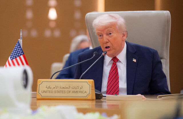 دولت غزه: اظهارات ترامپ برای وقت‌کشی و همسو با سیاست‌های رژیم اشغالگر بود
