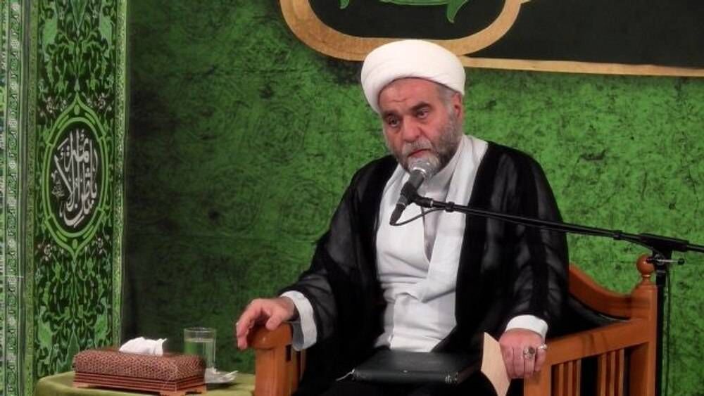 سخنران حرم مطهر رضوی: پذیرش ولایت، مهم‌ترین شرط ایمان است
