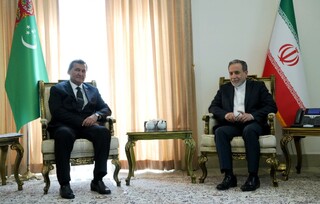 دیدار رئیس اقلیم کردستان عراق با وزیر امور خارجه در حاشیه «مجمع گفتگوی تهران»