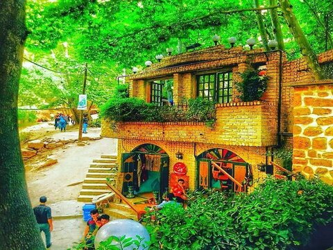 روستای قلات همنشینی تاریخ با طبیعت