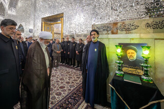 گرامیداشت یاد شهید جمهور با حضور تولیت آستان قدس رضوی در حرم مطهر امام رضا(ع)