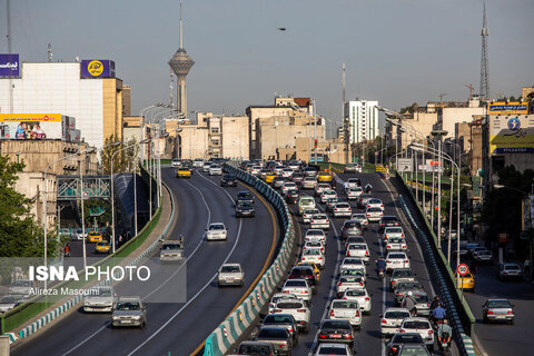 تهران ساعت ۶:۰۰