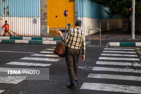 تهران ساعت ۶:۰۰