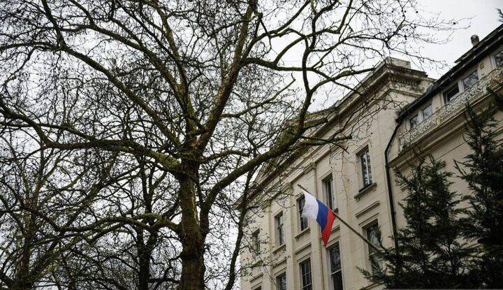 سفیر مسکو در لندن: انگلیس می‌کوشد فعالیت ناوگان روسیه در دریای سیاه را مختل کند