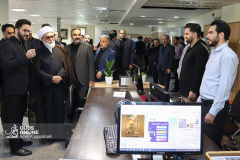 بازدید تولیت آستان قدس رضوی از روزنامه قدس