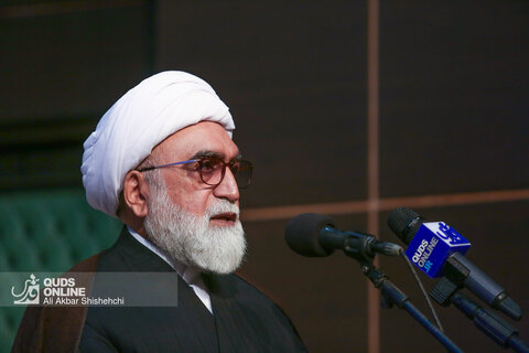 بازدید تولیت آستان قدس رضوی از روزنامه قدس