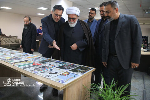 بازدید تولیت آستان قدس رضوی از روزنامه قدس