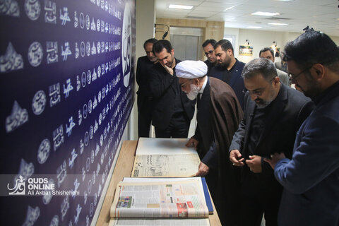 بازدید تولیت آستان قدس رضوی از روزنامه قدس