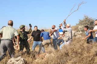 عفو بین الملل: شهرک نشینان صهیونیست فلسطینیان را آواره می کنند