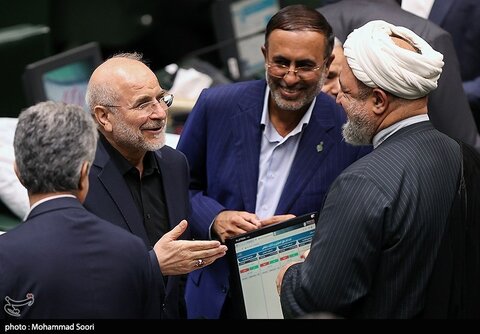 عکس منتخب هفته | از بادهای ۱۲۰ روزه سیستان تا صعود استقلال به فینال جام حذفی