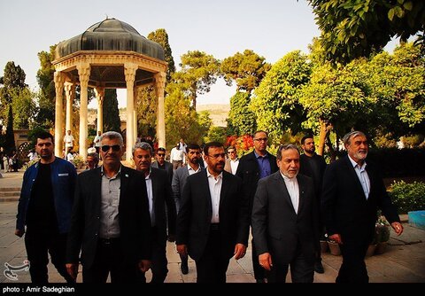 عکس منتخب هفته | از بادهای ۱۲۰ روزه سیستان تا صعود استقلال به فینال جام حذفی