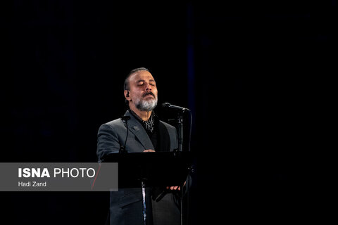 ​​کنسرت «ایرانم» علیرضا قربانی