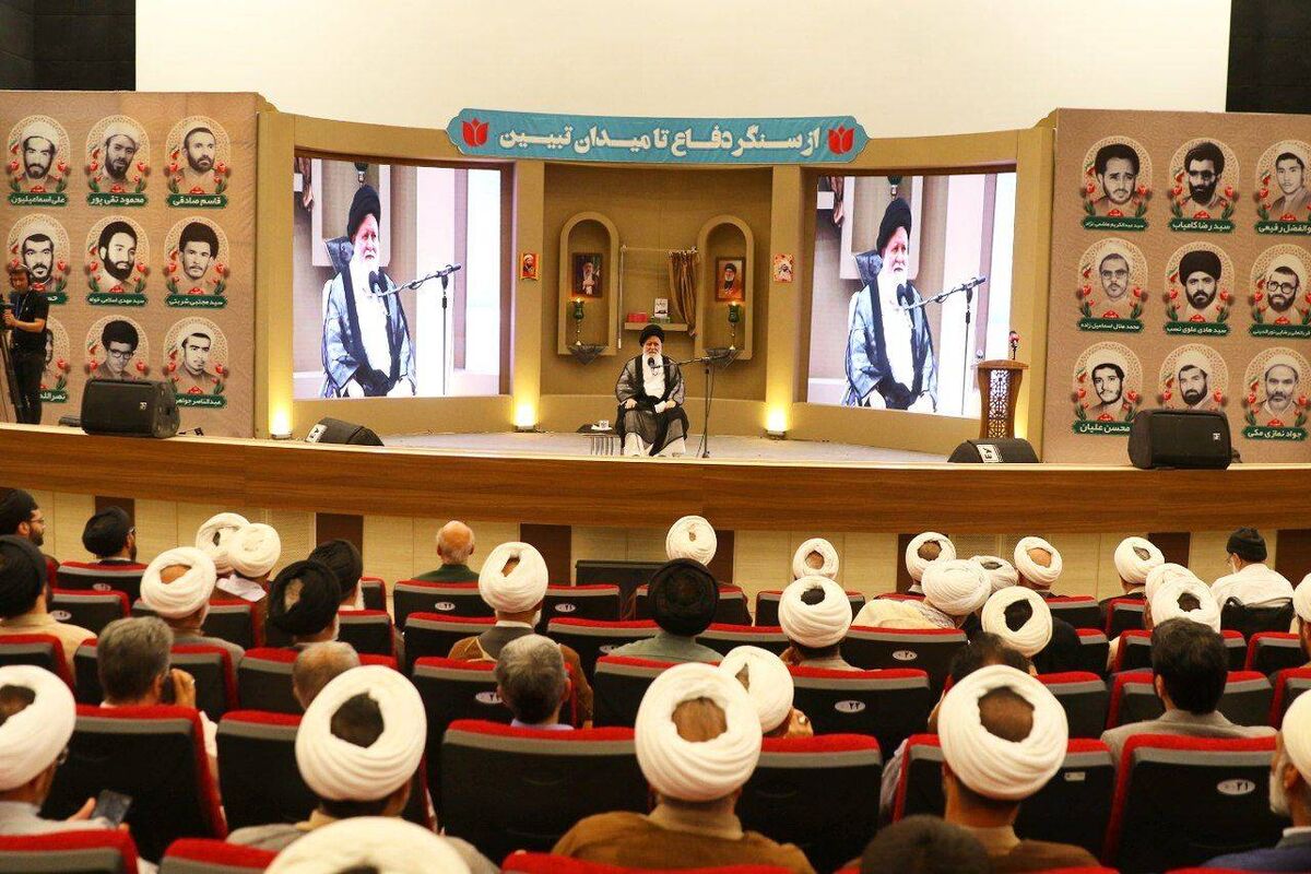 آیت‌الله علم‌الهدی: طلبگی خط جهاد و شهادت است